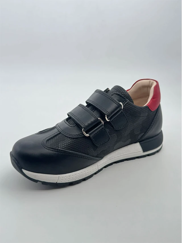 Adidasi baieti Cod 2067-103=3846-1